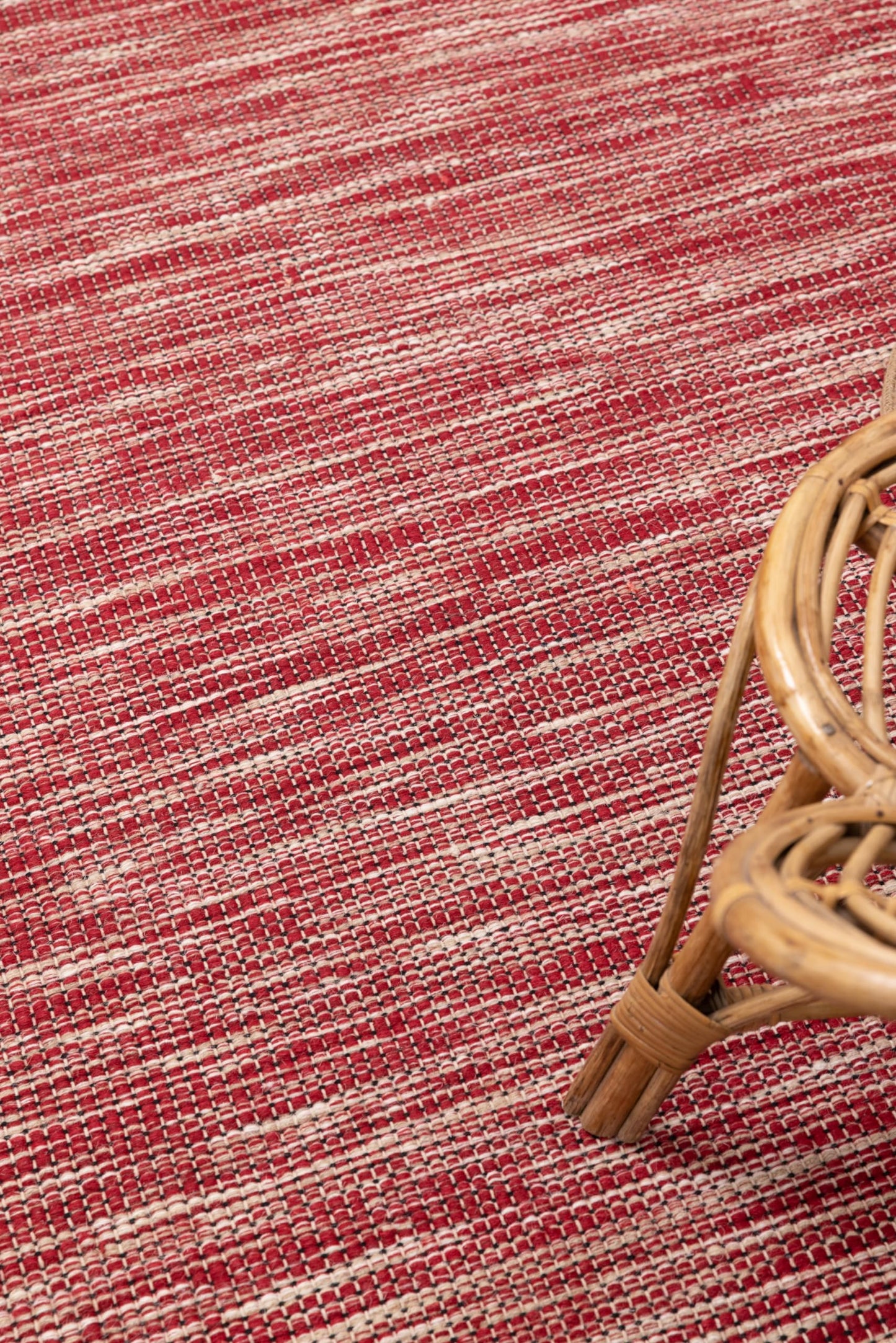 Handmade Wool Area Rug (4 x 6) - Ideal for Bedroom, Living Room, Dining Room, Kitchen, or Hallway - (Red)