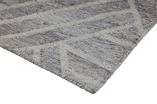 Handmade Light Grey Recycled PET Yarn Rug - Rectangle